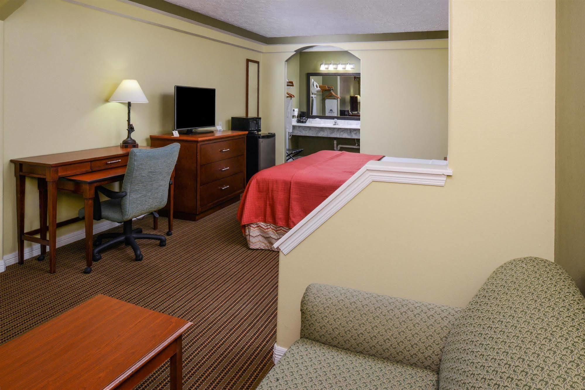 Americas Best Value Inn & Suites Waller/Prairie View Luaran gambar
