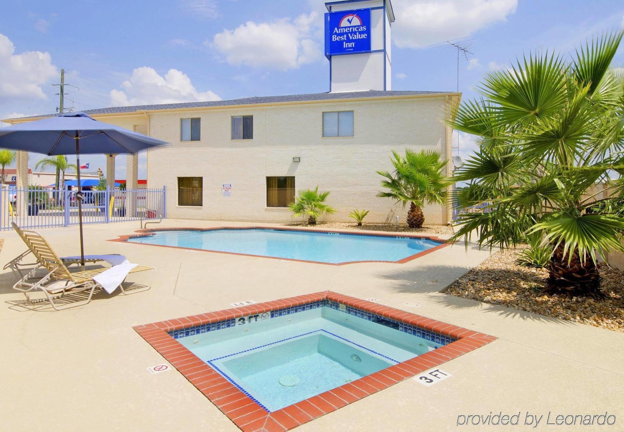 Americas Best Value Inn & Suites Waller/Prairie View Luaran gambar