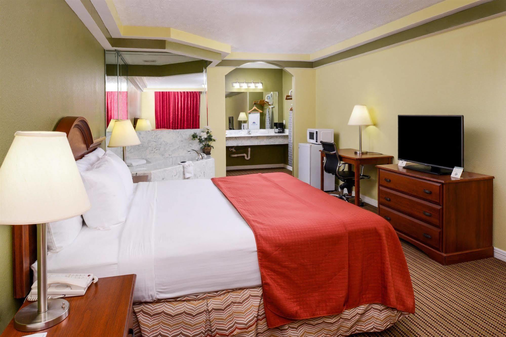 Americas Best Value Inn & Suites Waller/Prairie View Luaran gambar
