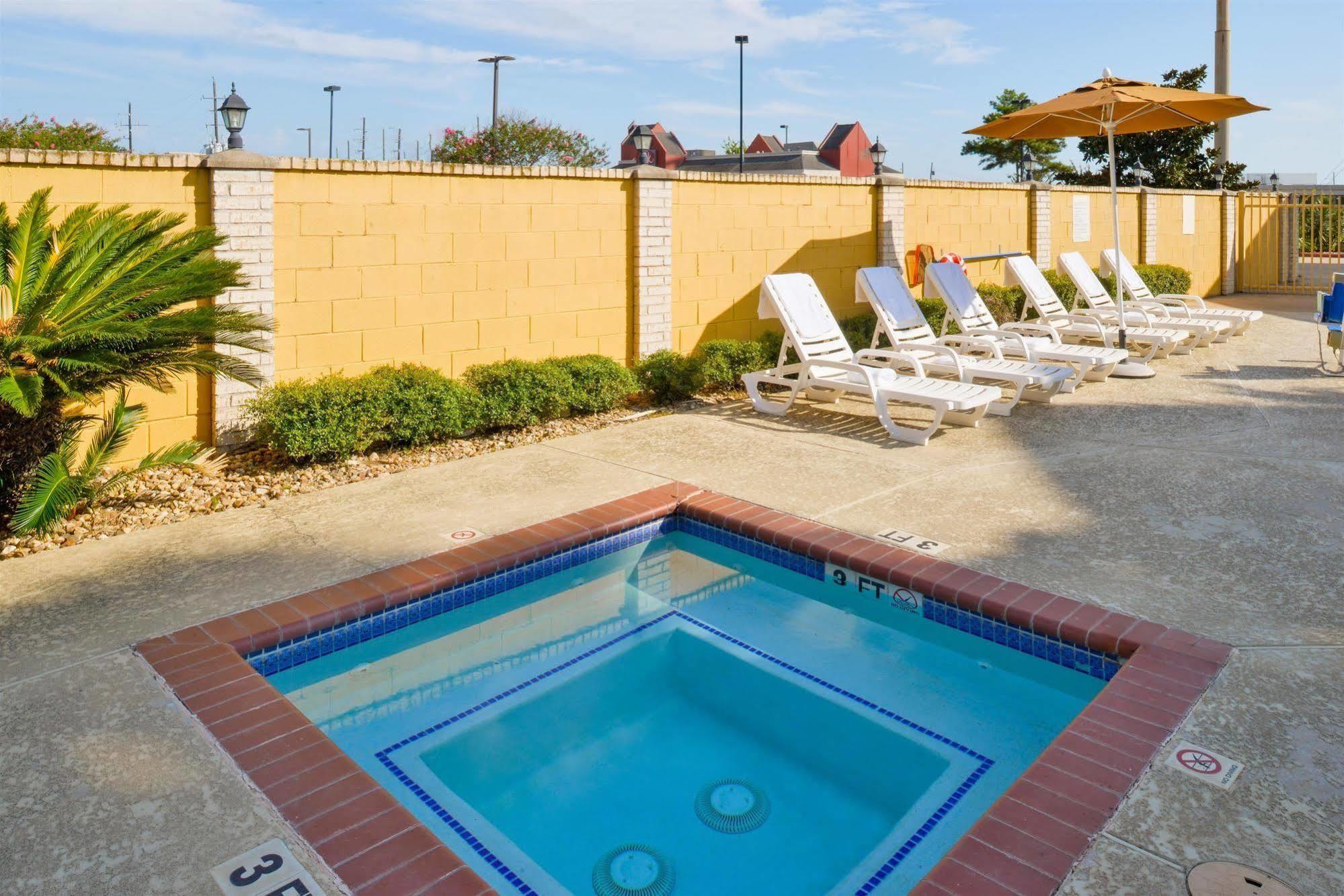 Americas Best Value Inn & Suites Waller/Prairie View Luaran gambar