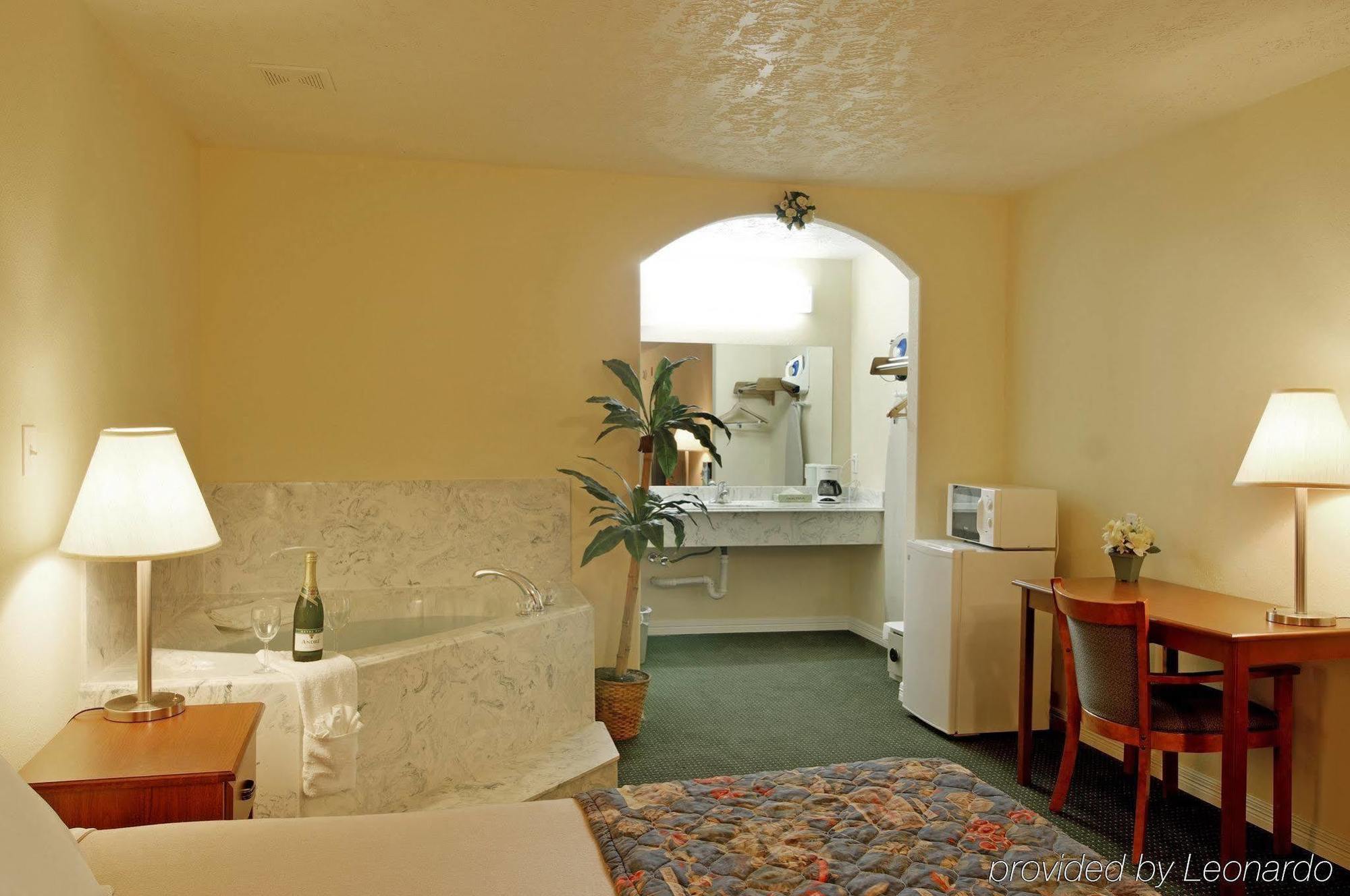 Americas Best Value Inn & Suites Waller/Prairie View Luaran gambar